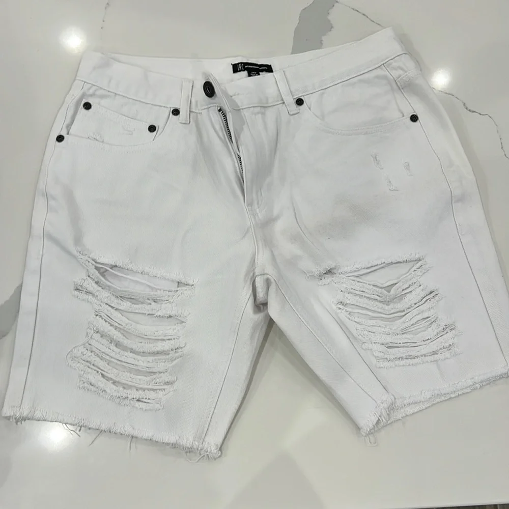 Distressed shorts